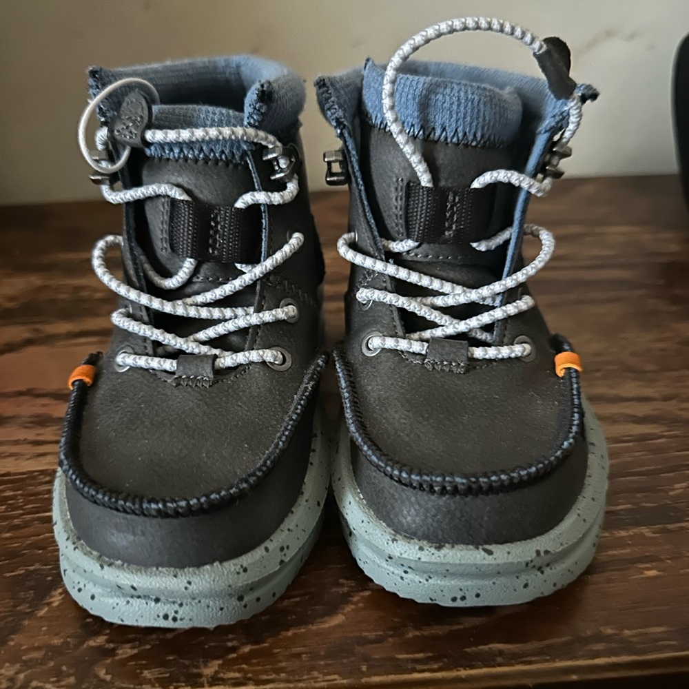 Toddler hey dude trainers
